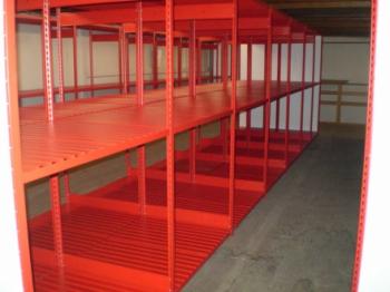 red warehouse racks - svseq
